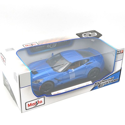 Brand New Maisto Special Edition 1:18 Diecast 2014 Corvette Stingray Z51