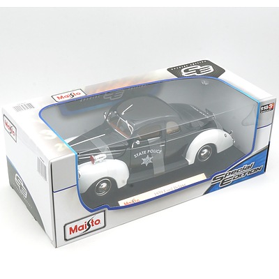 Brand New Maisto Special Edition 1:18 Diecast 1939 Ford Deluxe