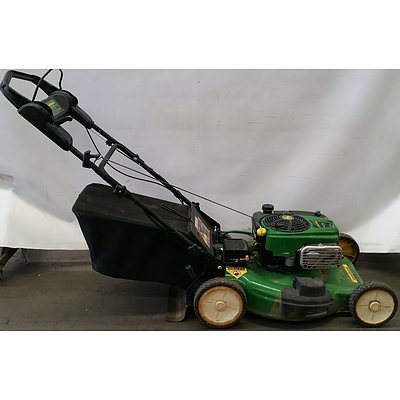 John Deere MowMentum JS48 190CC Self Propelled Four Stroke Lawn Mower