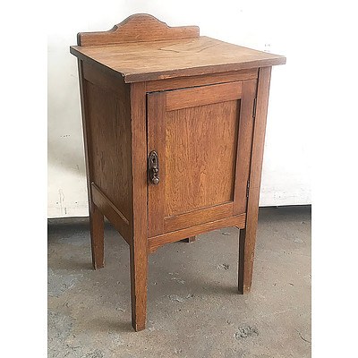 Antique Tasmanian Oak Pot Cupboard
