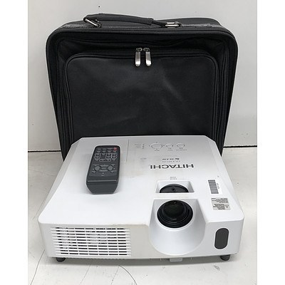 Hitachi (CP-X3011N) XGA 3LCD Projector