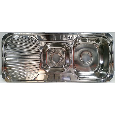 Stainless Steel Undermount 1 and 1/2 Bowl Kitchen Sink