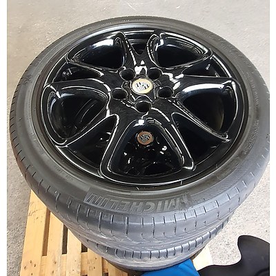 Set of Four Porsche Cayenne 20”  Wheels with Michelin Tyres