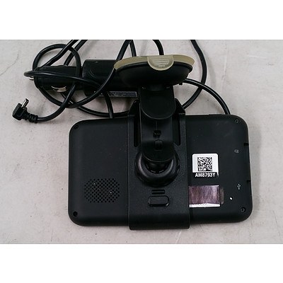 Navman  MY400LMT Car GPS with Car Charger (Cigarette Lighter)