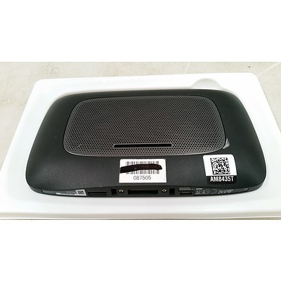 TomTom Go 6100 Car GPS with USB Charging Cable