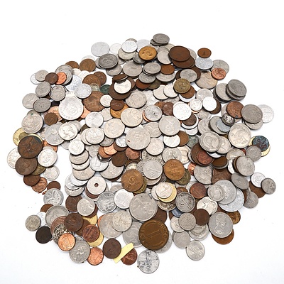 Large Collection Assorted International Coins Approximately 2 kilograms