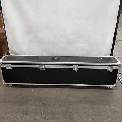 Large Travel Case, On Wheels - Includes Stage Sections