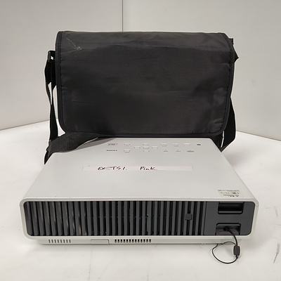 Casio XJ-M250 WXGA DLP Projector