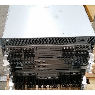 EMC2 (ED-DCX8510-4B) Fibre Channel Rack-Mountable Enterprise Network Switch