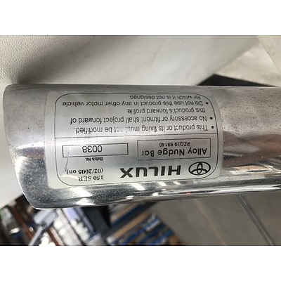 Toyota Hilux Alloy Nudge Bar