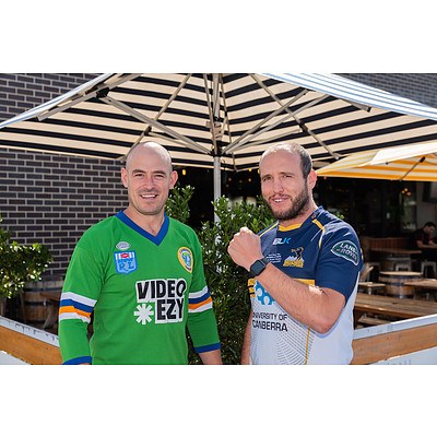 "The Chairman's Table" - Ringside -  at the Muscle Up Charity Fight Night - Terry Campese Vs Ben Alexander - August 29th 2020