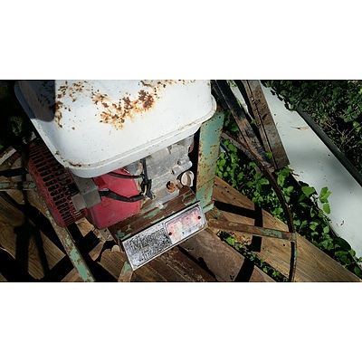 Lot 119 - Masterfinish Petrol Concrete Whirly-bird