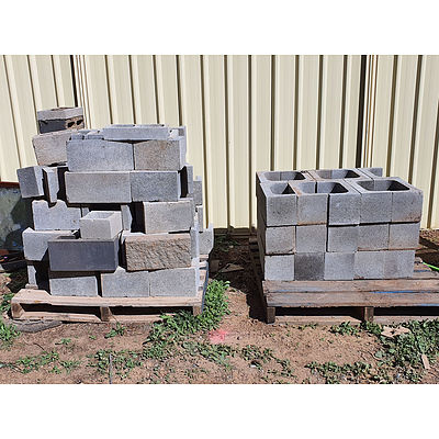 Lot 206 - Assorted Concrete Blocks - 2 Pallets