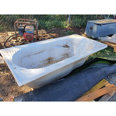 Lot 269 - Fibreglass Drop-In Bathtub - New