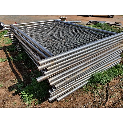 Lot 274 - Custom Made Temporary Fencing Panels - Lot of 14