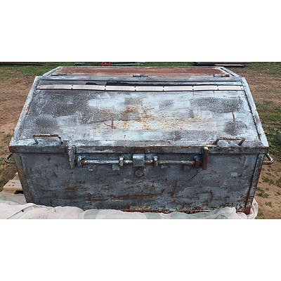 Lot 34 - Large Heavy Duty Chest