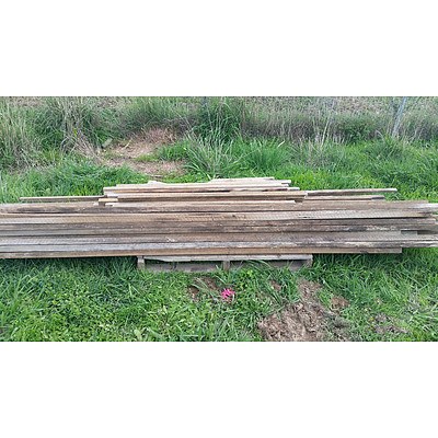 Lot 49 - Assorted Hardwood Posts