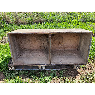 Lot 56 - Vintage Concrete Washtub