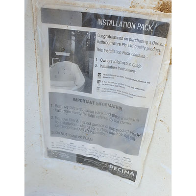 Lot 72 - Decina Aztex 1520 Bath - New