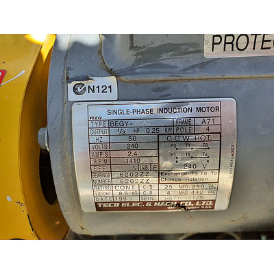 Lot 83 - Assorted Pumps - Lot of 2