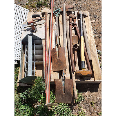 Lot 96 - Pallet of Assorted Tooling