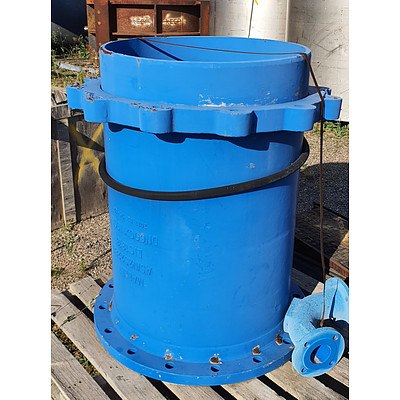 Mallet Industrial Pipe Section