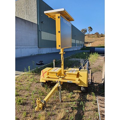 10/2006 BARTCO Enforcer Single Axle Signboard Trailer