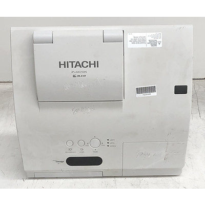 Hitachi (iPj-AW250N) WXGA 3LCD Projector