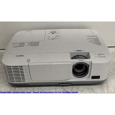 NEC (M300X) XGA 3LCD Projector