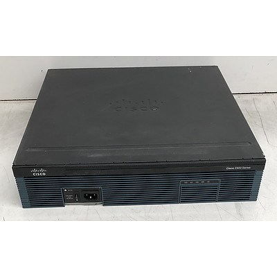 Cisco (CISCO2921/K9) 2900 Series Integrated Services Router