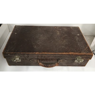 Vintage Leather Travel Case