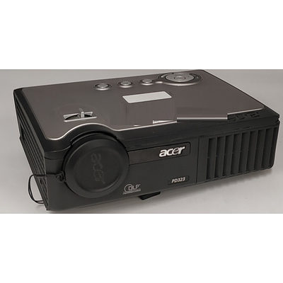 Acer PD323 DLP Projector XGA DLP Projector