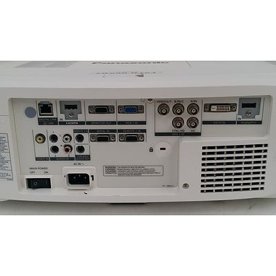 Panasonic PT-EW640 LCD Projector