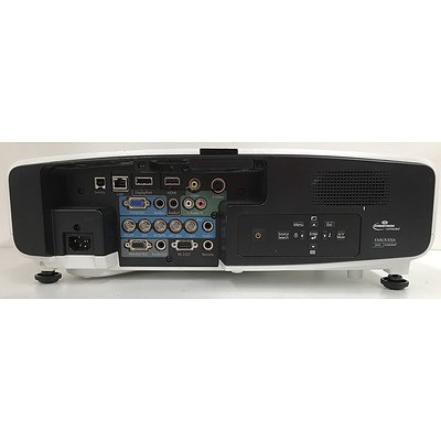 Epson EB-4950WU WUXGA 3LCD Projector