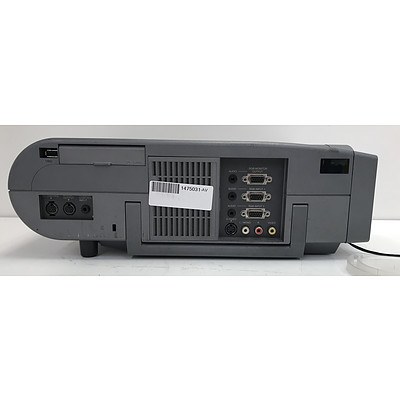 NEC MT1055 XGA 3LCD Projector + Toshiba TDP-TW100 DLP Projector