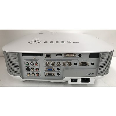 NEC NP1000 XGA LCD Projector