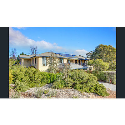131 Waterfall Drive, Jerrabomberra NSW 2619
