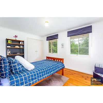 90 Hutchinson Place, Burra NSW 2620