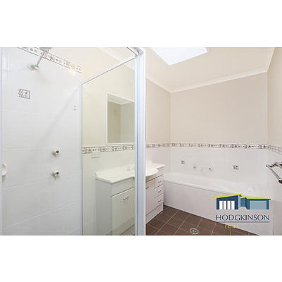 42/16 Lampard Circuit, Bruce ACT 2617