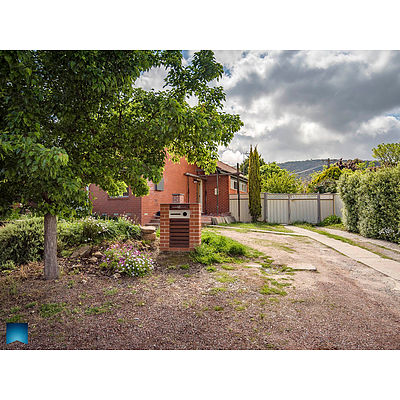 12 Colquhoun Street, Kambah ACT 2902
