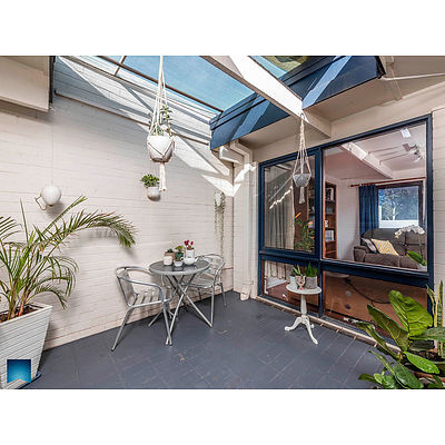 16 Harrington Circuit, Kambah ACT 2902
