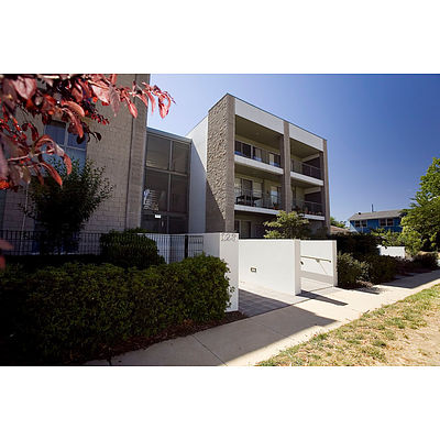 18/123 Lowanna Street, Braddon ACT 2612