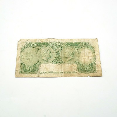 Commonwealth of Australia Coombs / Wilson One Pound Note, HB92 673684