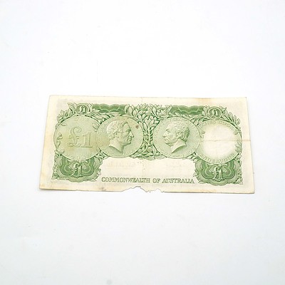 Commonwealth of Australia Coombs / Wilson One Pound Note, HG81 397143