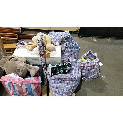 Bulk Lot Of Assorted Homewares