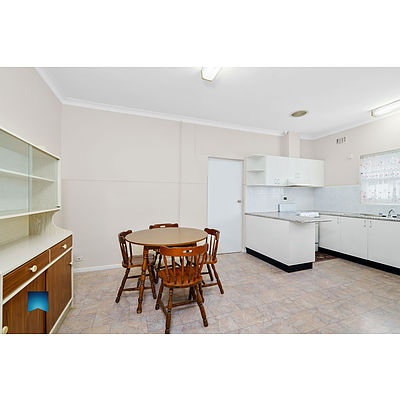 19 Crest Road, Queanbeyan NSW 2620