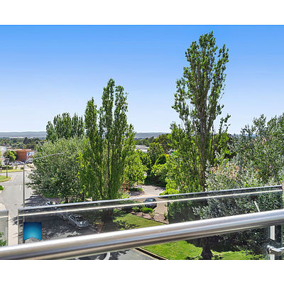 42/115 Canberra Avenue, Griffith ACT 2603