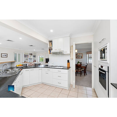 18 Maurice Place, Garran ACT 2605