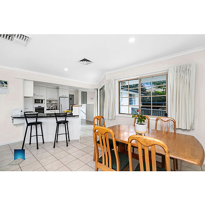 18 Maurice Place, Garran ACT 2605