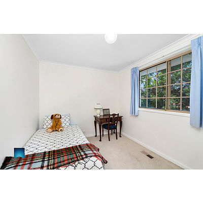 18 Maurice Place, Garran ACT 2605